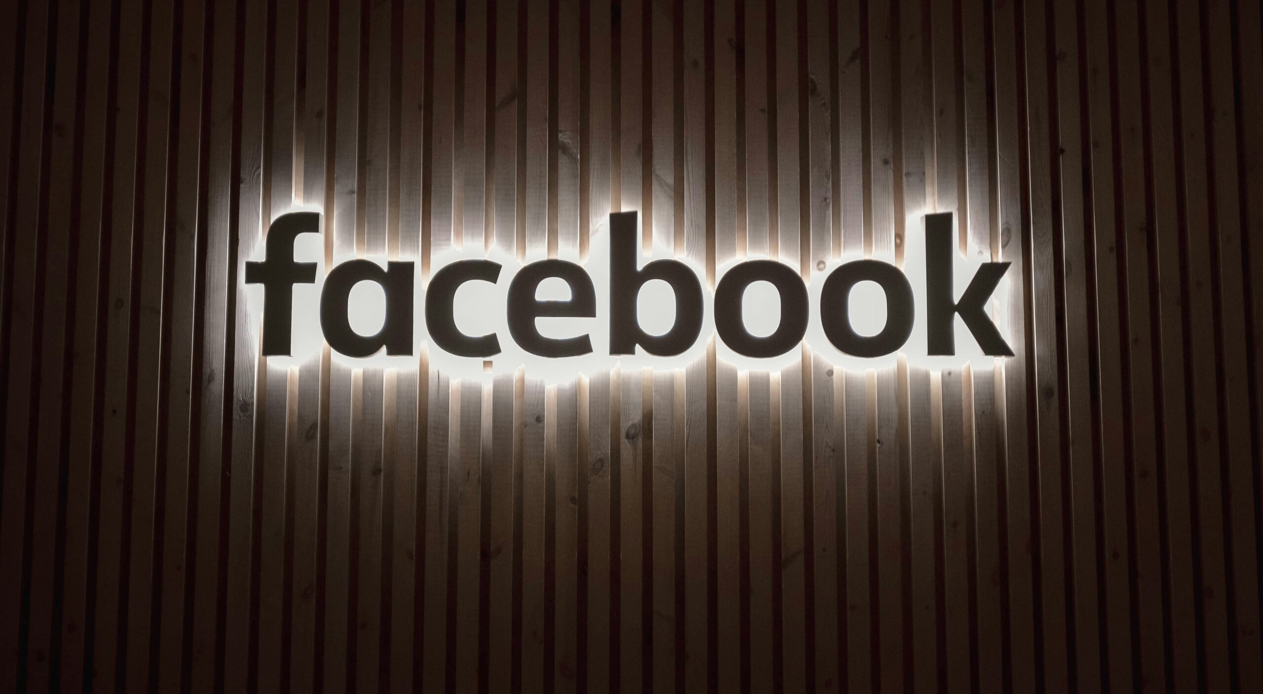 facebook logo